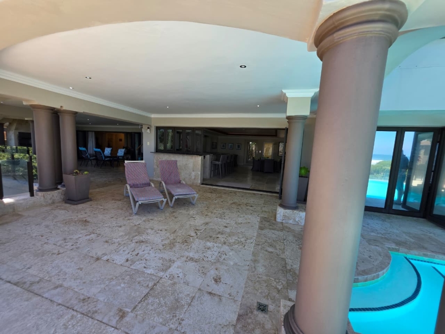 6 Bedroom Property for Sale in Myoli Beach Western Cape